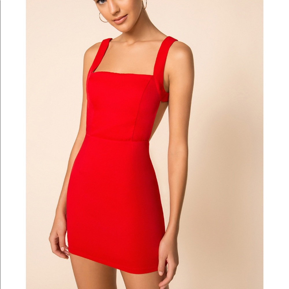Red Superdown Revolve open back Semi Dress XS